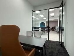 Kallang Way (D13), Factory #546774461